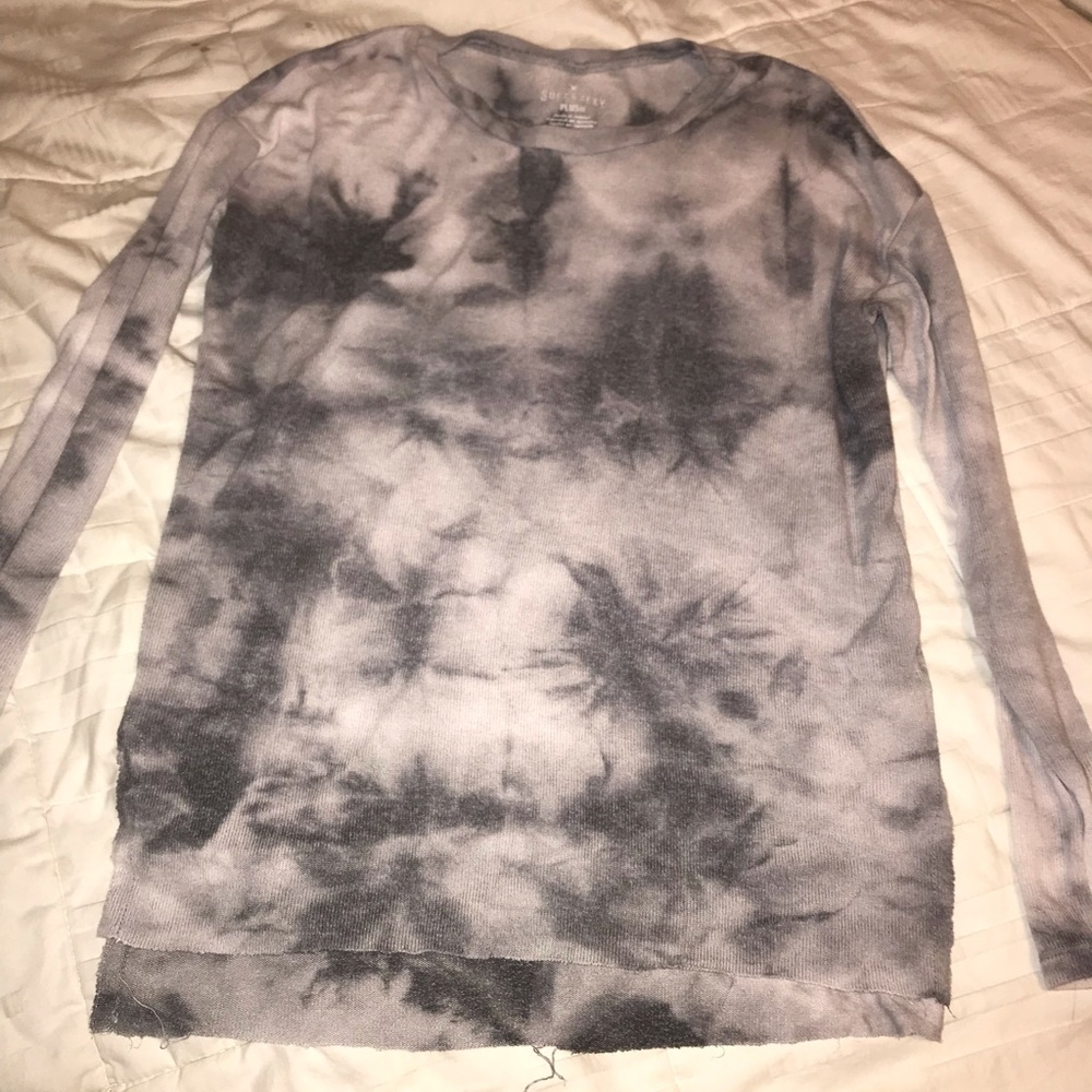 American Eagle shirt